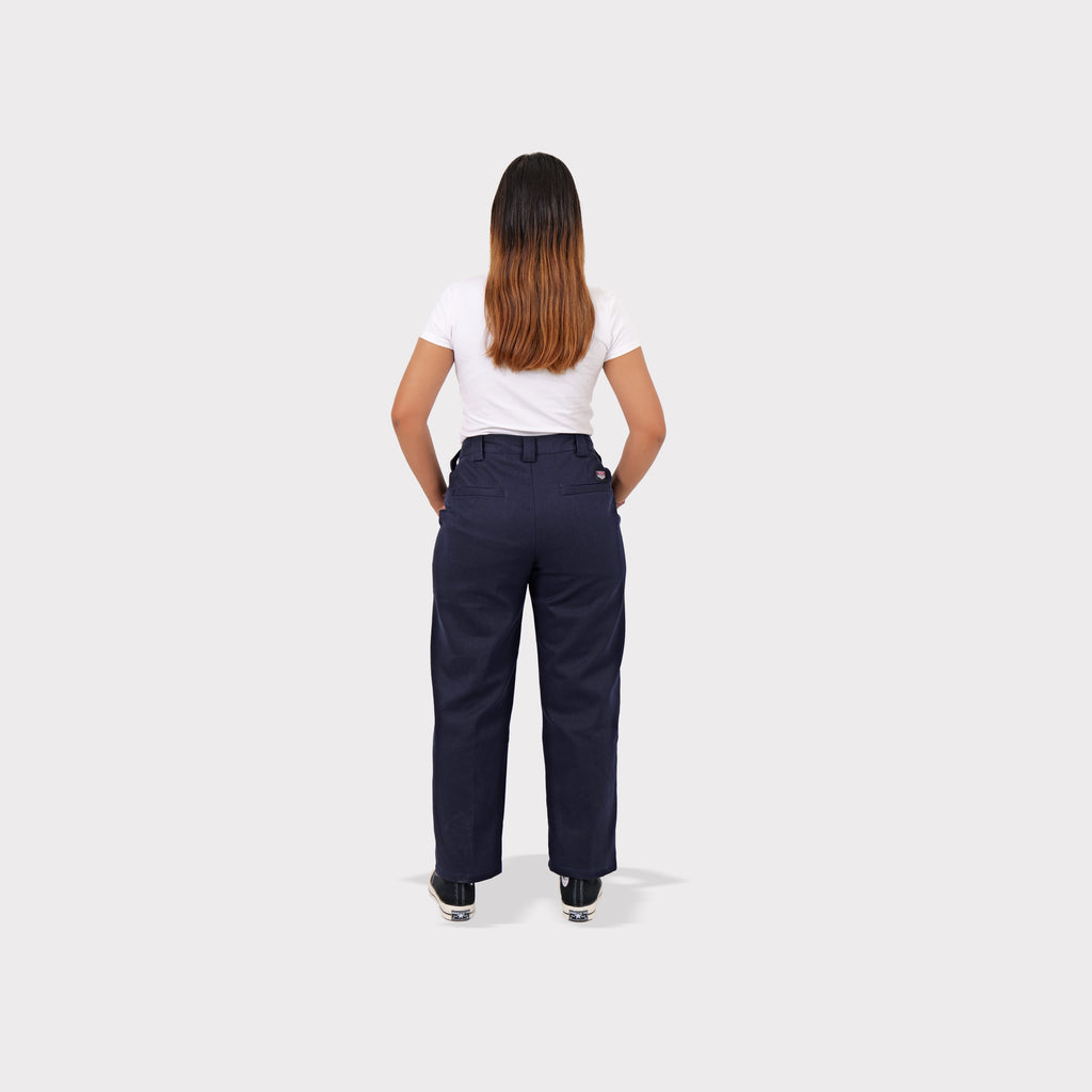 Celana workpants pria Barangantik Workner navy tampak belakang